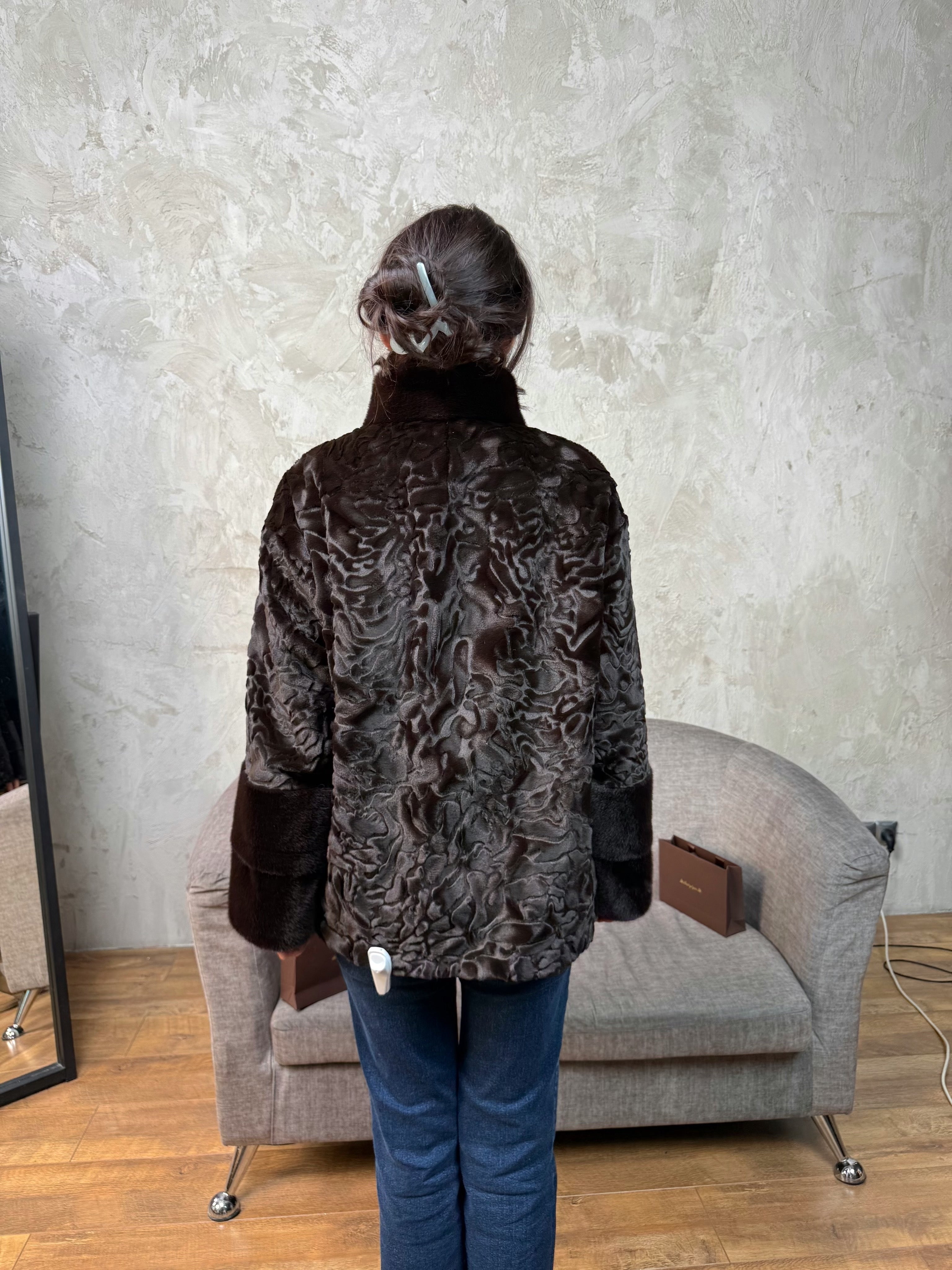 автоледи под каракуль