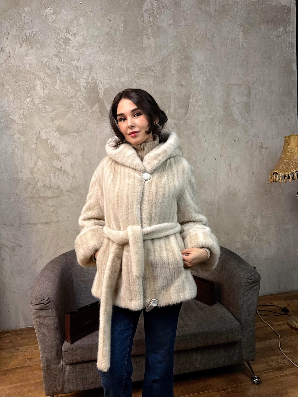 автоледи светлая