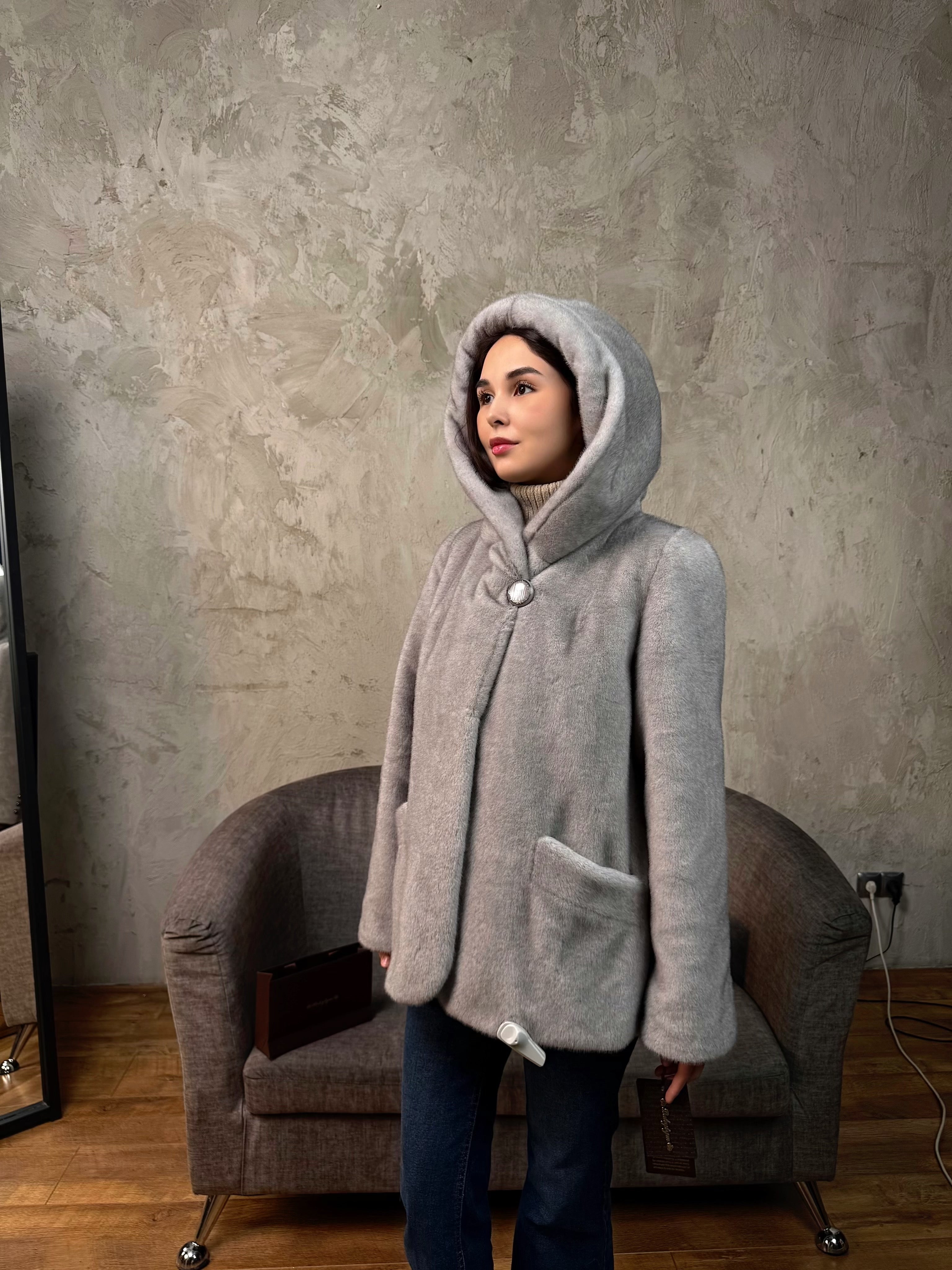 автоледи серая