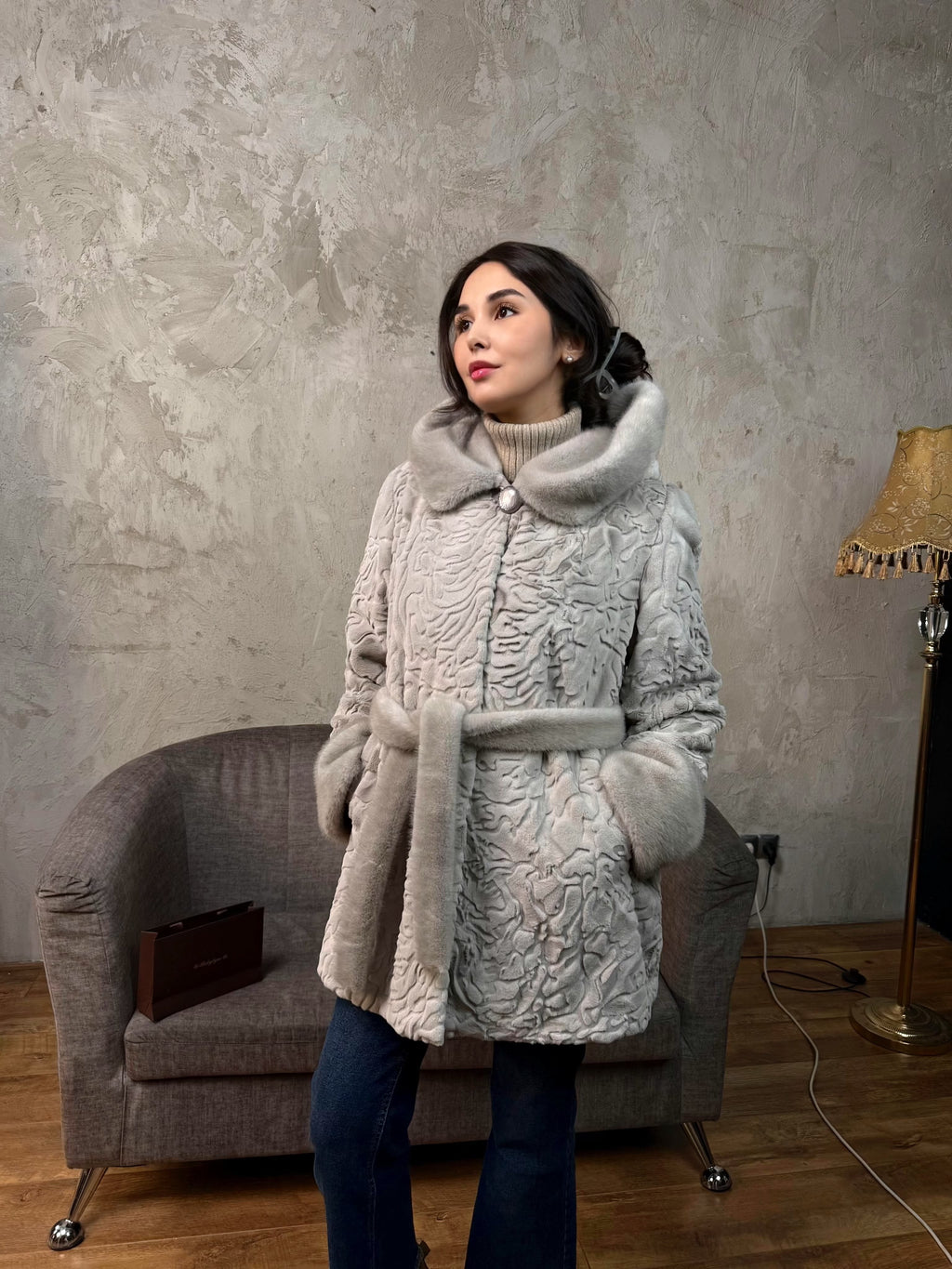 автоледи под каракуль серая