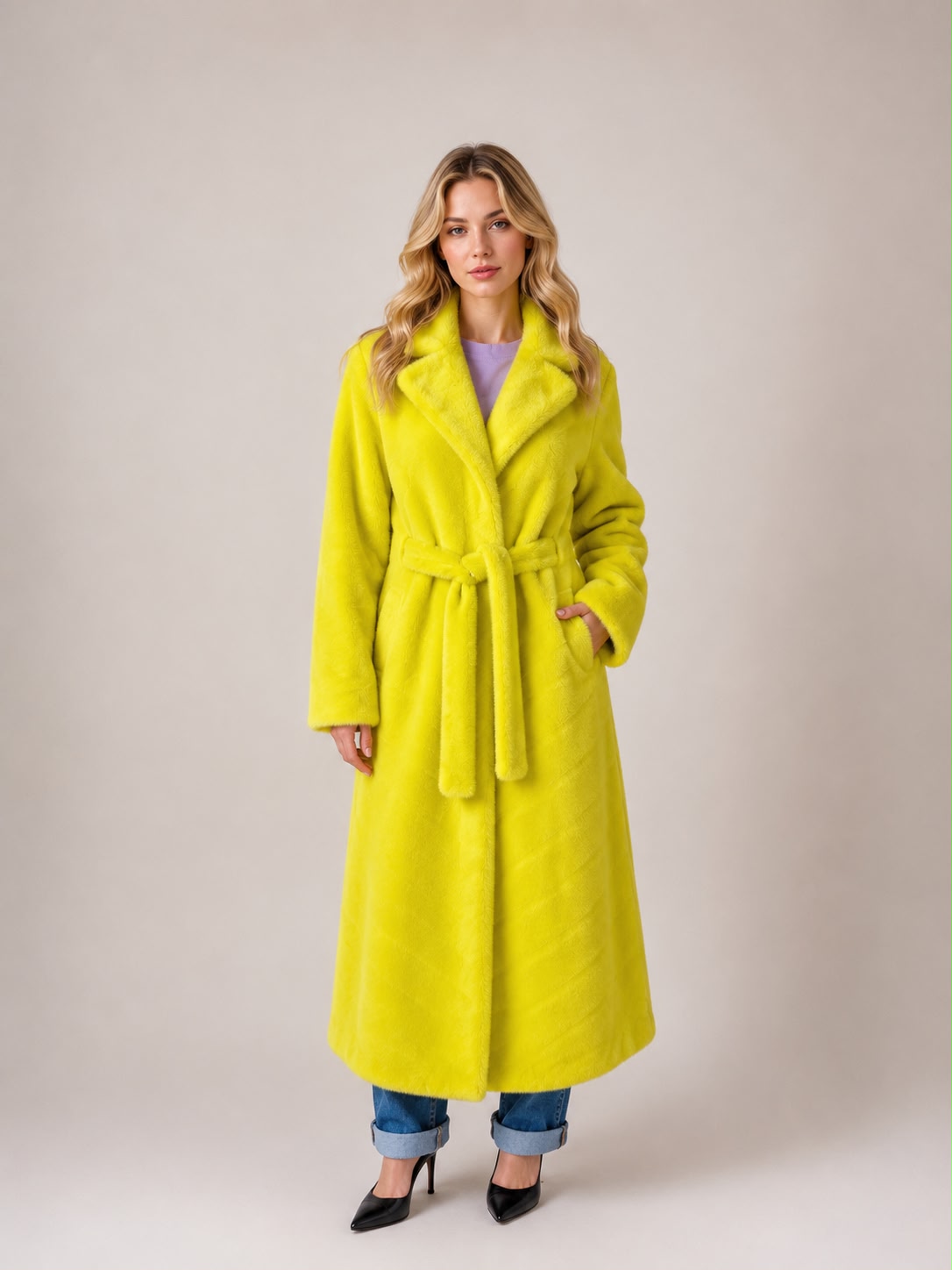 FUR COAT