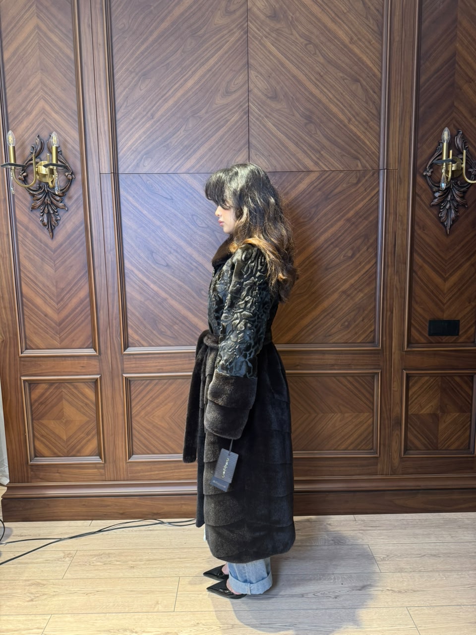 fur coat
