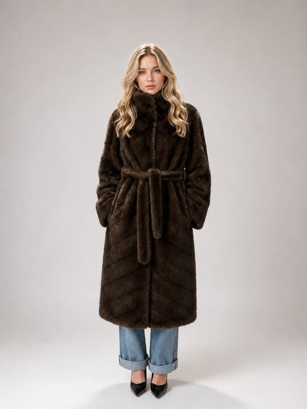 FUR COAT