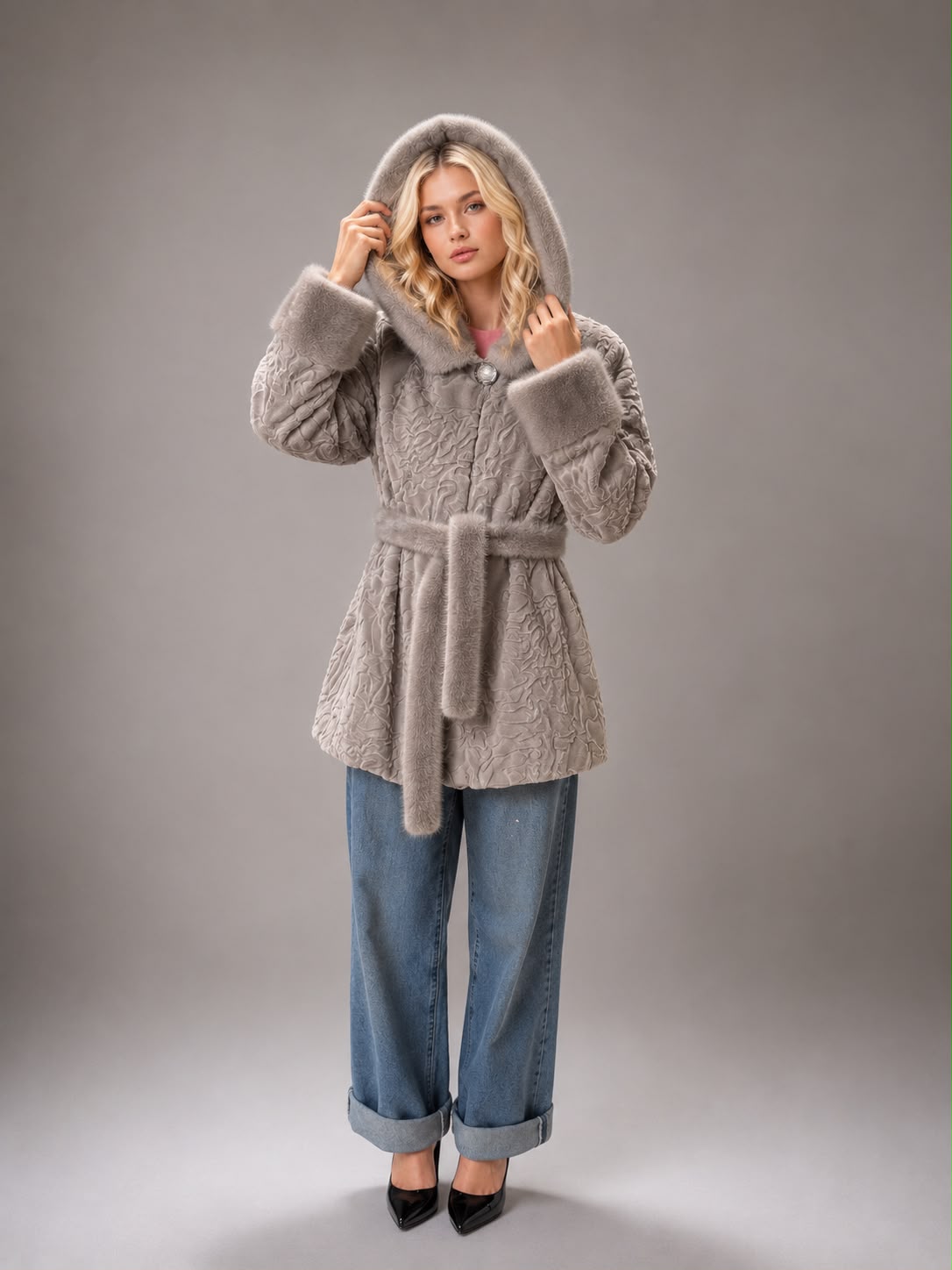 FUR COAT
