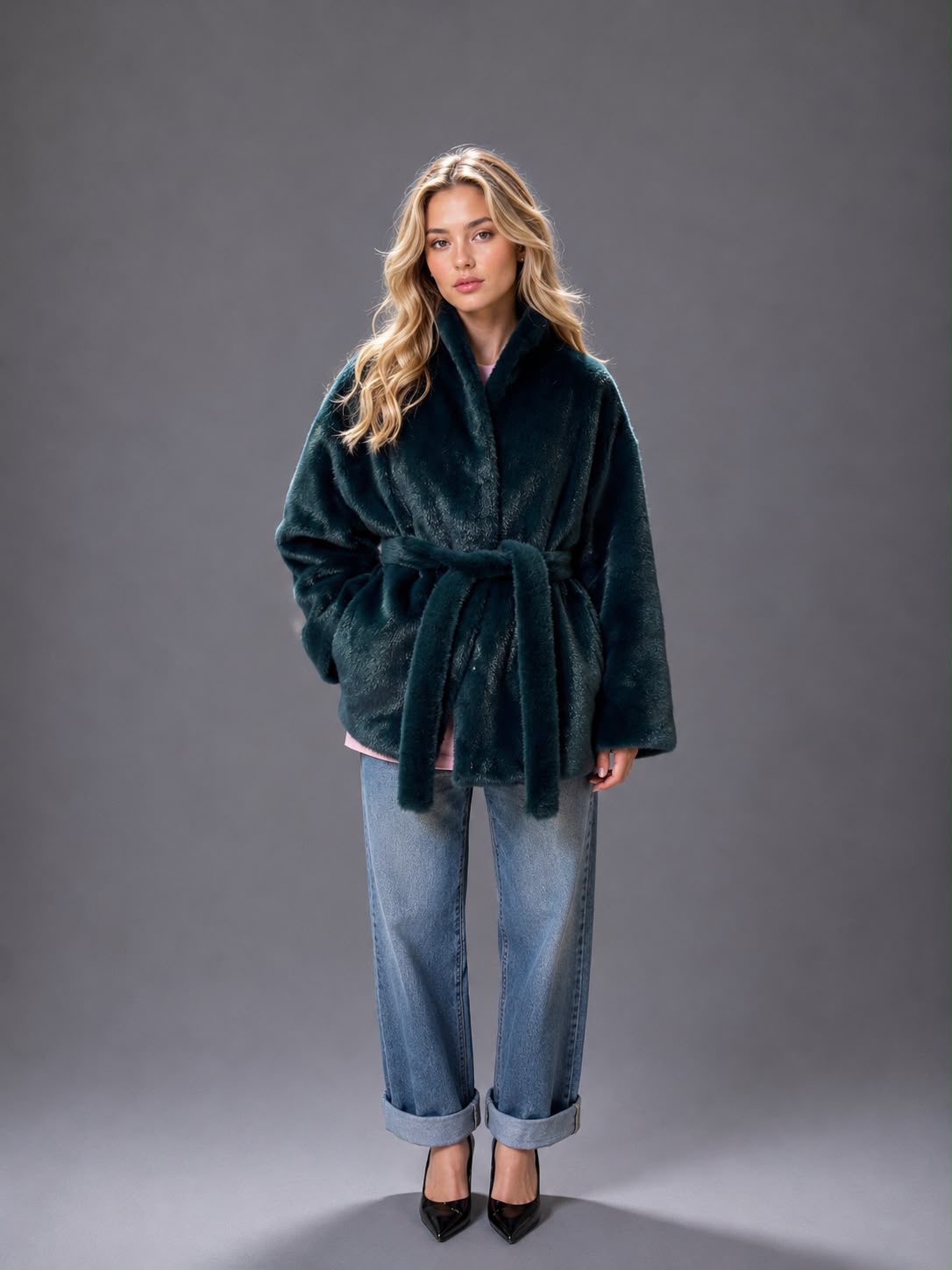 FUR COAT