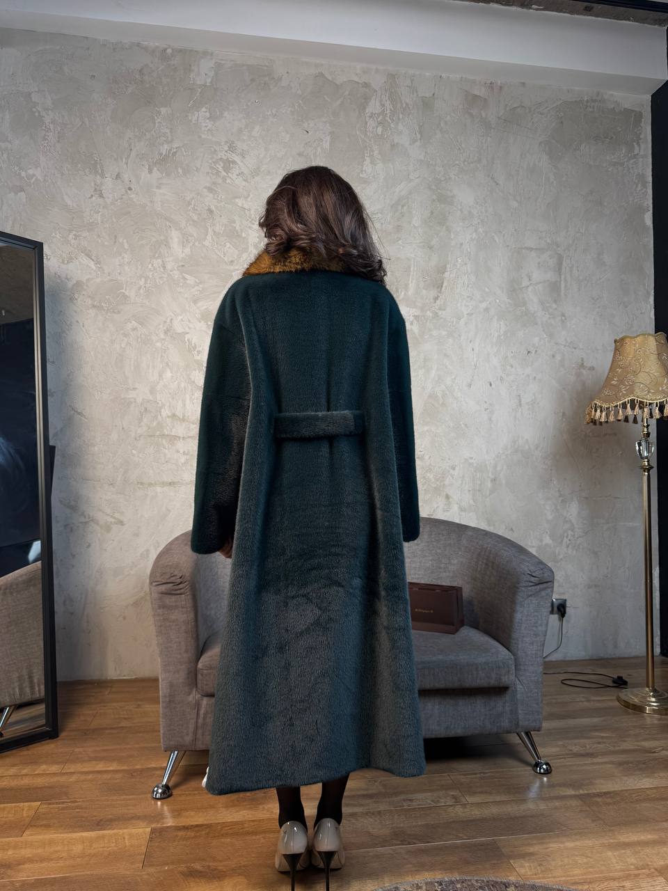 длинная изумруд