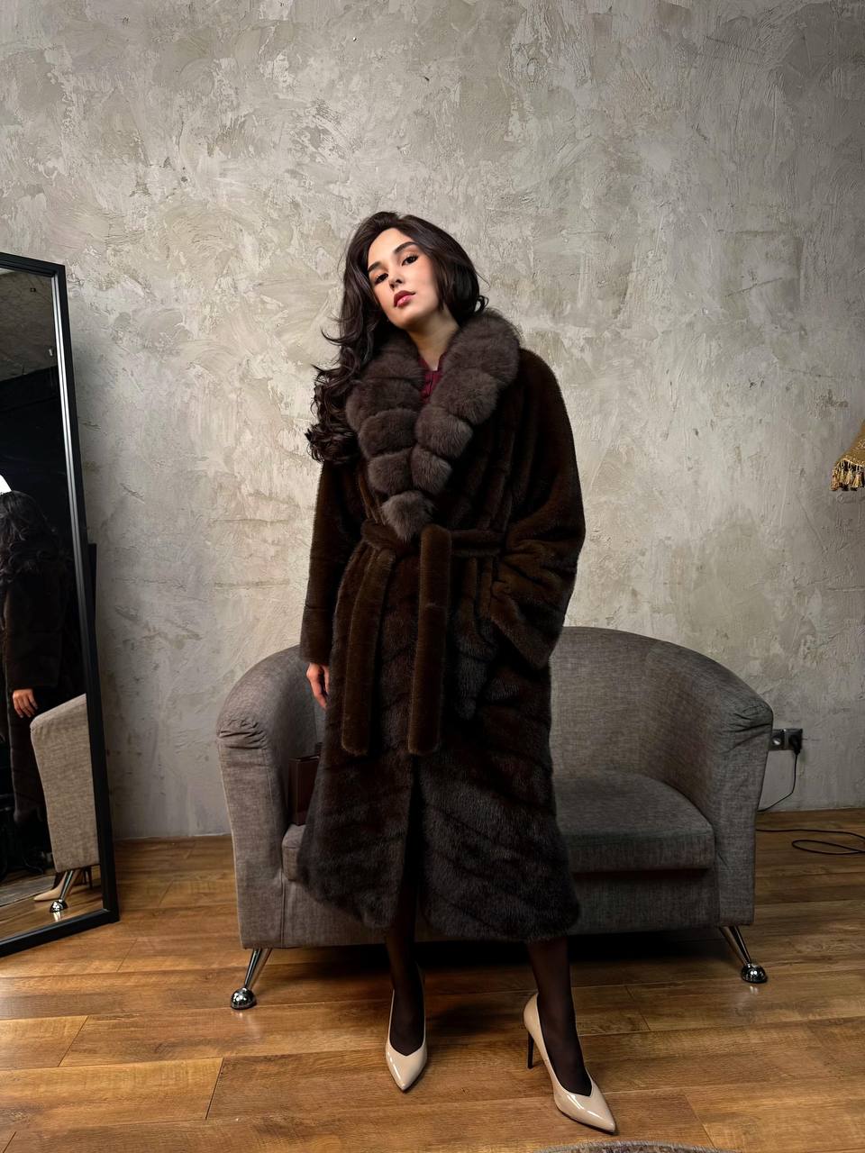 длинная с воротником куница натуралка