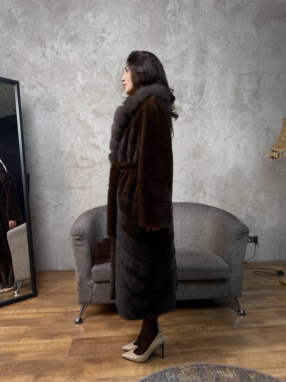 длинная с воротником куница натуралка