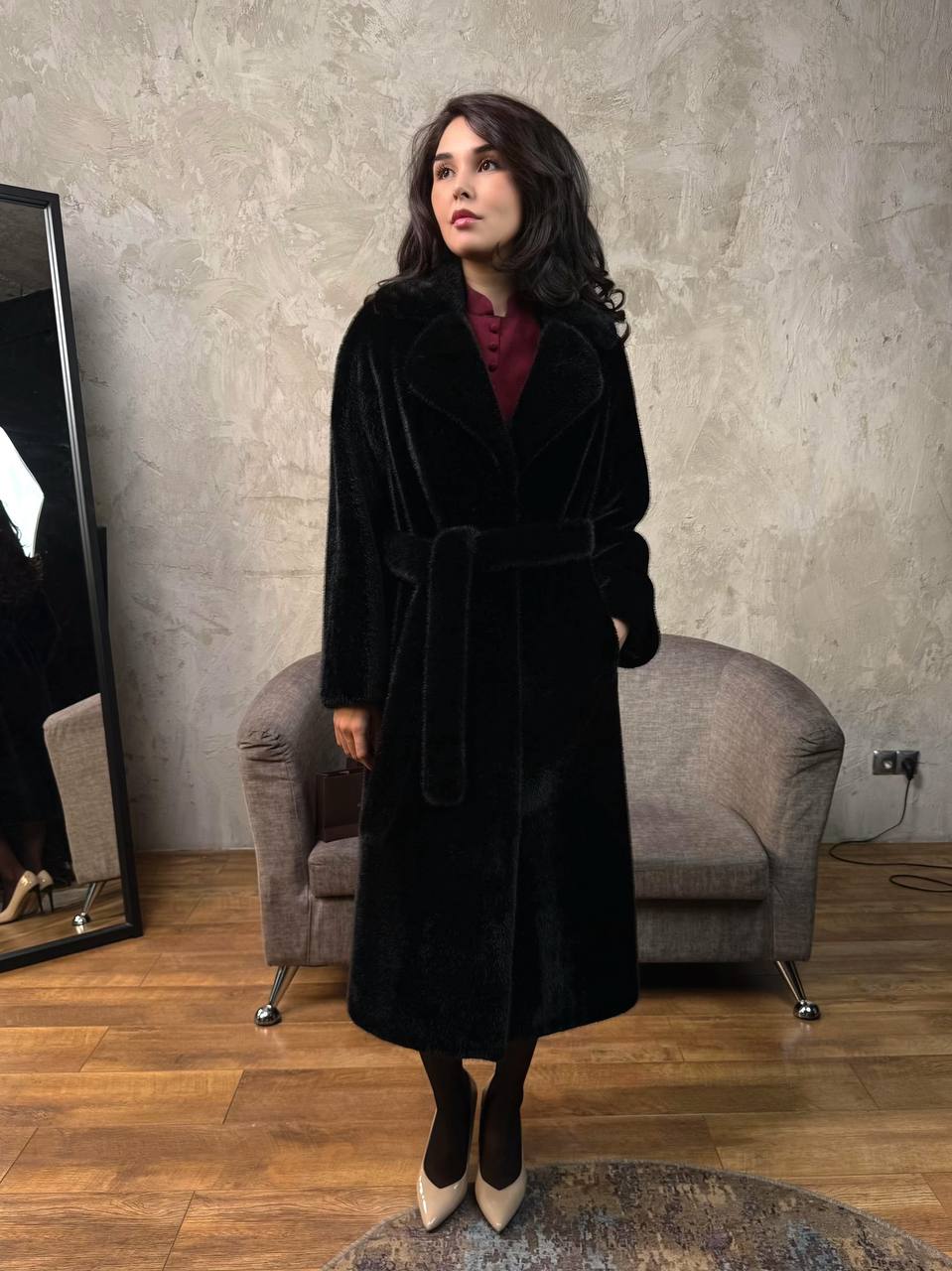 длинная черный бриллиант