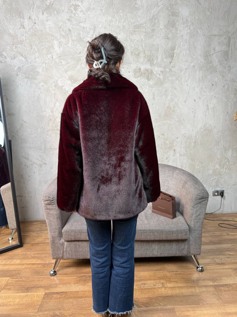 бургунди короткая