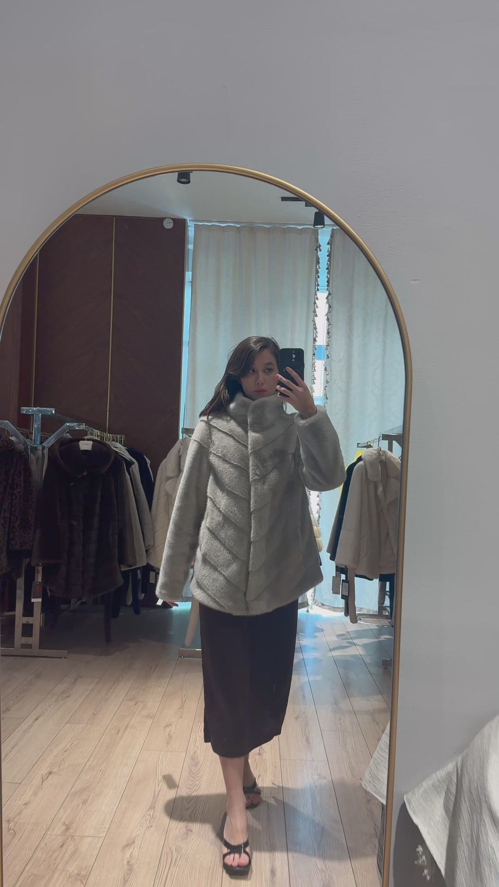 FUR COAT