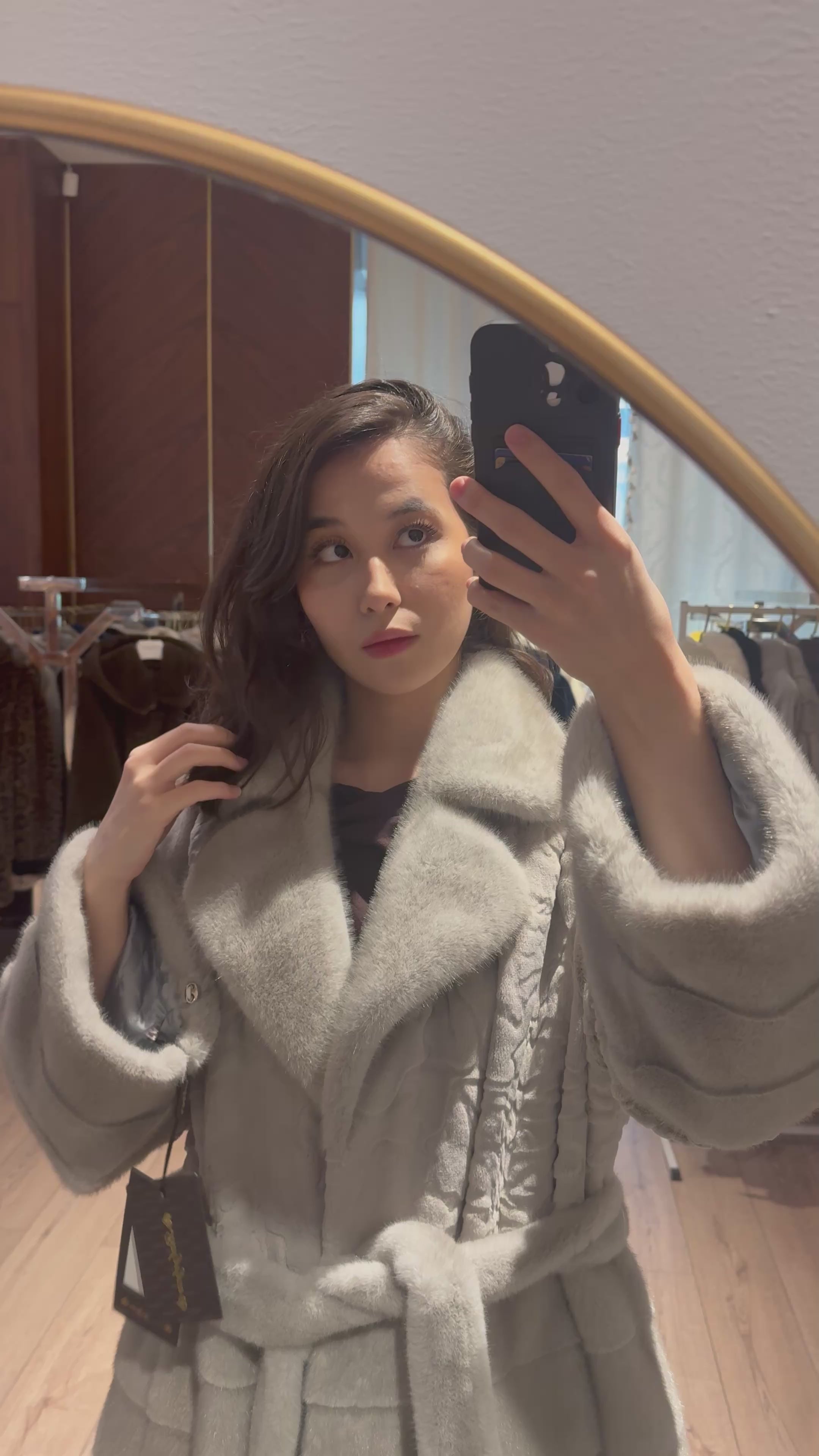 FUR COAT