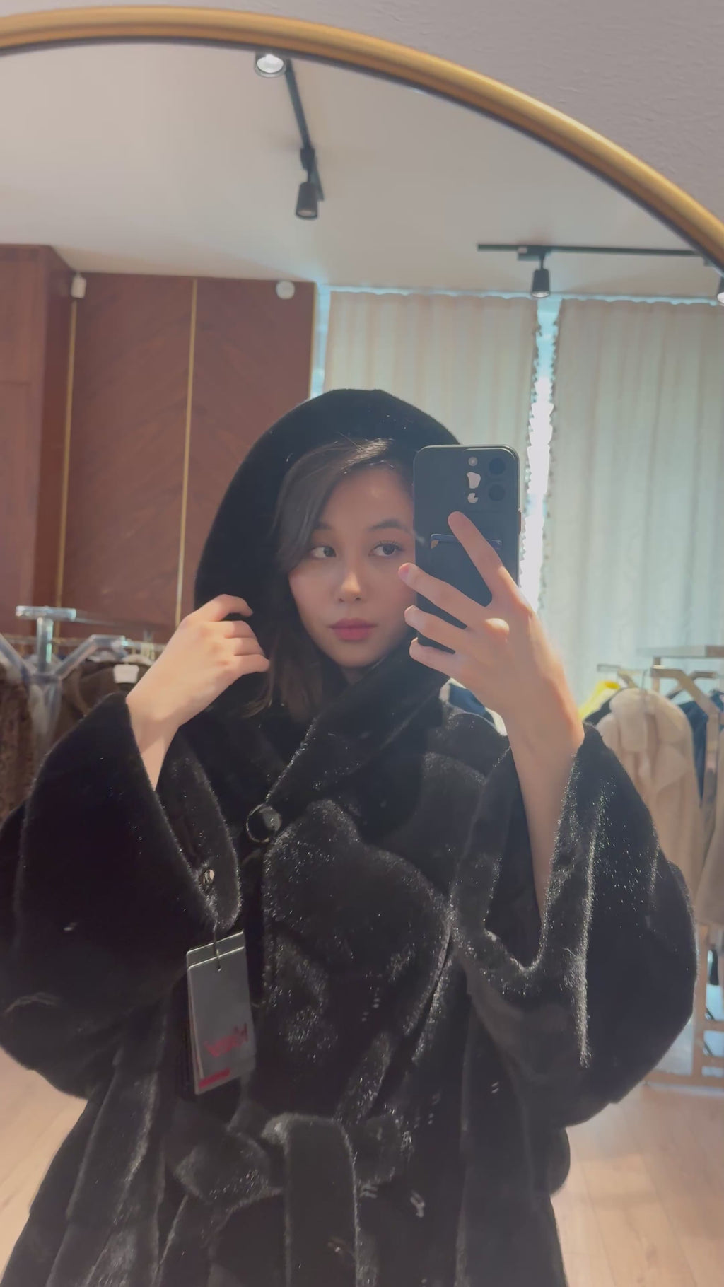 FUR COAT