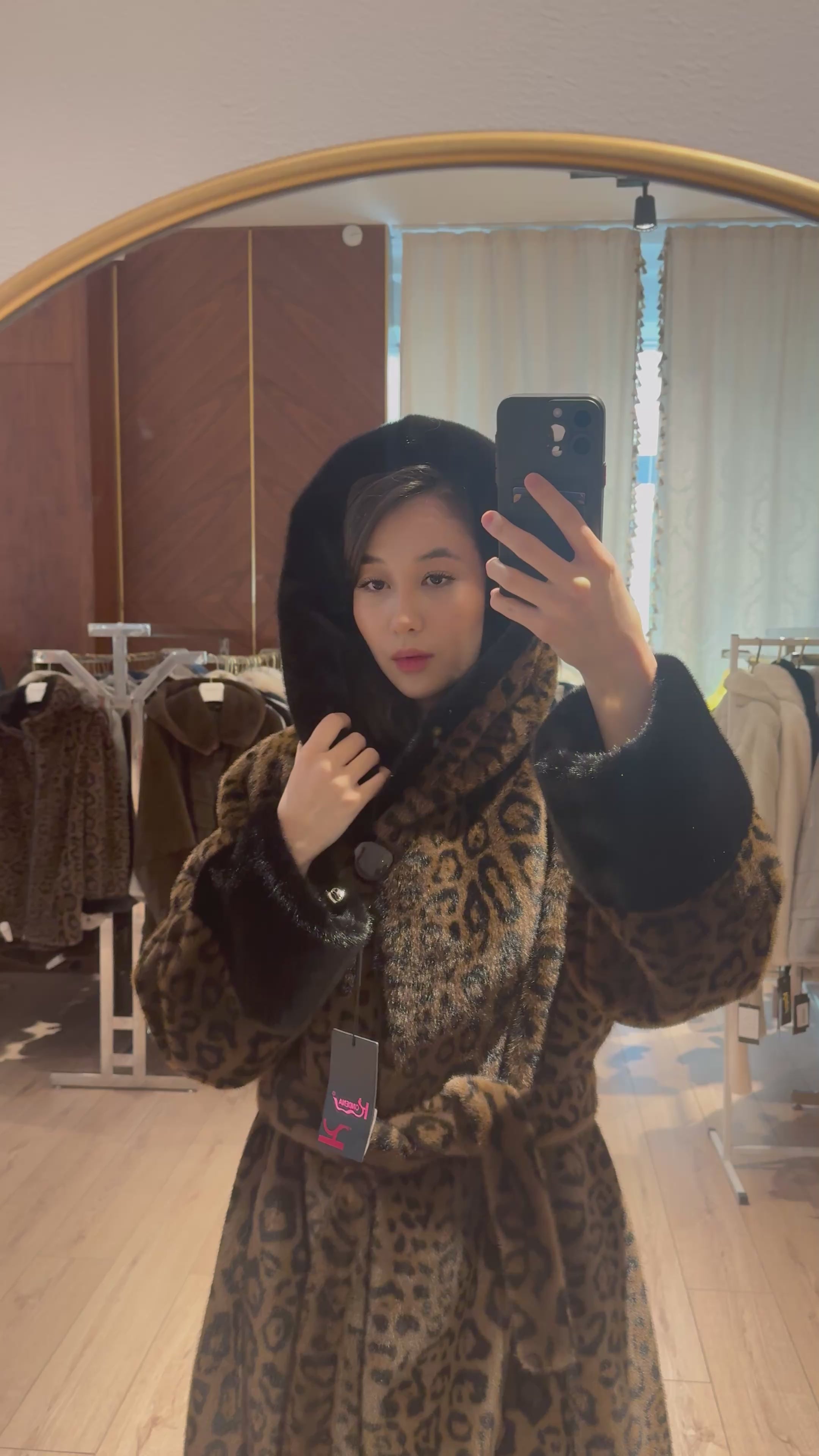 FUR COAT