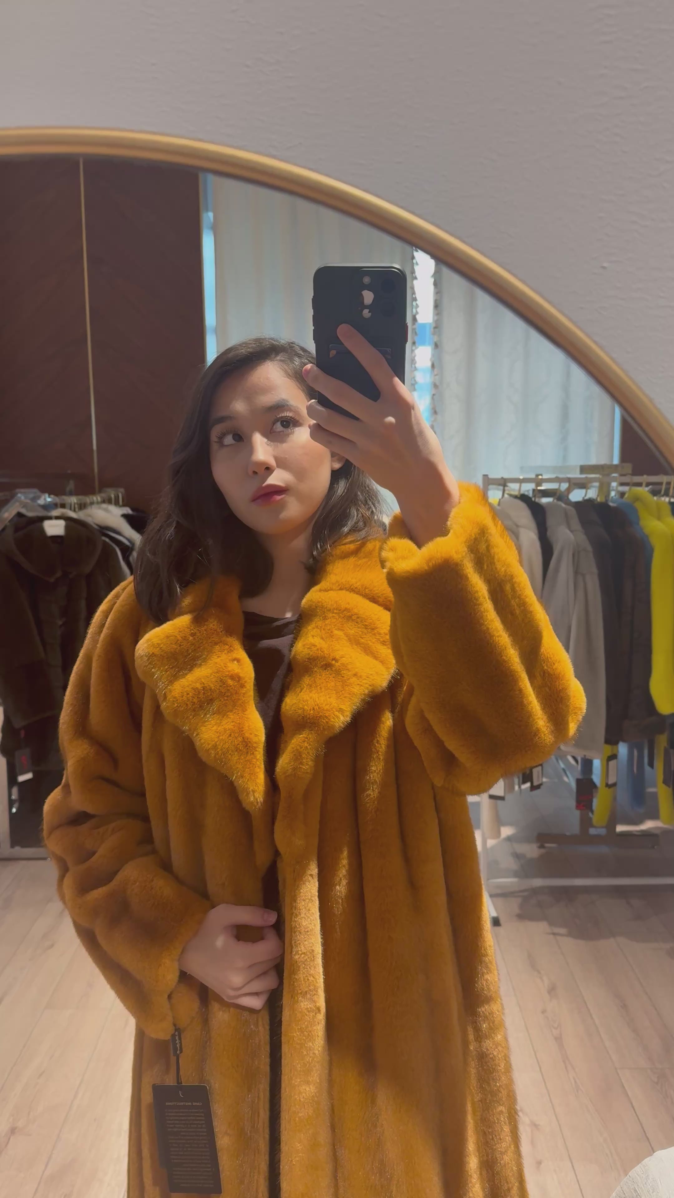 FUR COAT